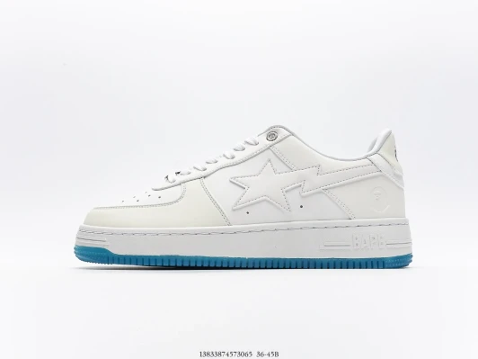 BAPE Sneakers White Leather Star Detail FD4339-180