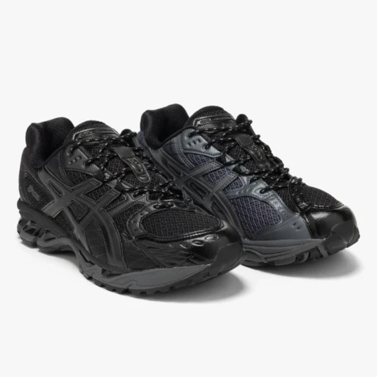 Asics Gel-Kayano 28 Black Mesh Running Shoes 1203A696