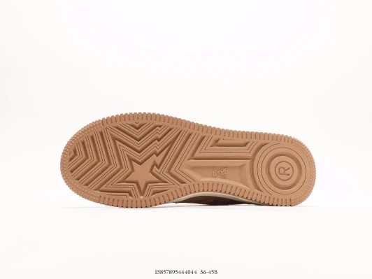 BAPE Sneakers Tan Suede Star Logo Low Top AO3108-100