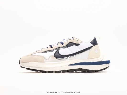 Nike Sacai Vaporwaffle Sneakers White Navy Suede DD1875-109