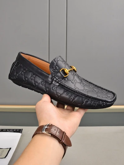 Gucci Loafers Black Leather Embossed Horsebit Detail 4