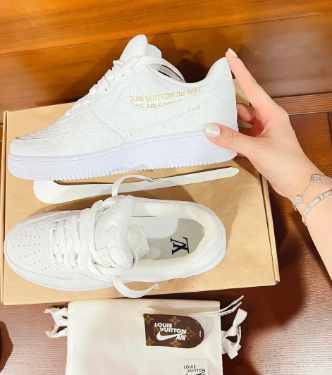 Louis Vuitton x Nike Air Force 1 Embossed Leather Sneakers White Louis Vuitton x Nike Air Force 1 Embossed Leather Sneakers White