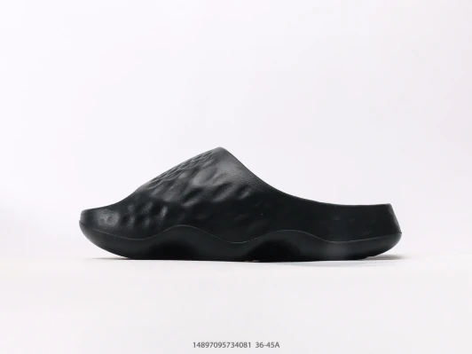 Y-3 Slides Black Textured Slip-On