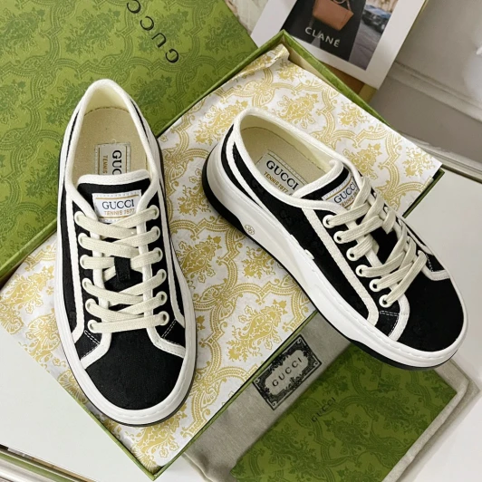 Gucci Canvas Platform Sneakers Black White G1977
