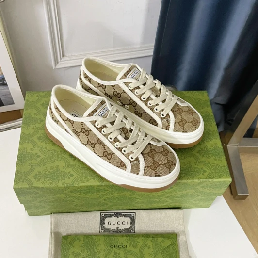 Gucci Canvas Sneakers Beige GG Pattern Thick Sole G1977