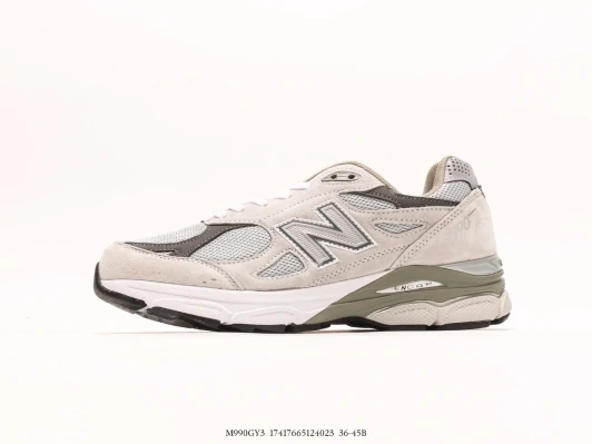 New Balance Sneakers Grey Suede Mesh M990GY3