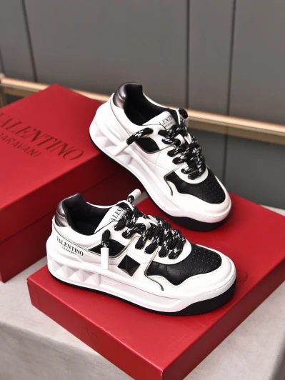 Valentino Sneakers White Black Chunky Sole Lace-Up