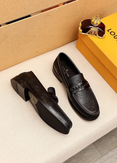 Louis Vuitton Men's Black Leather Embossed Loafers P280