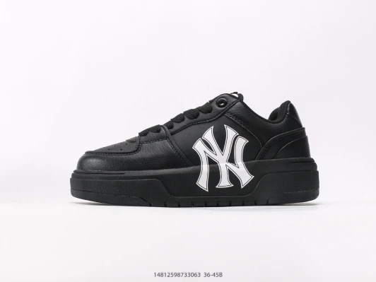 MLB New York Yankees Sneakers Black Leather Chunky Sole DH4072