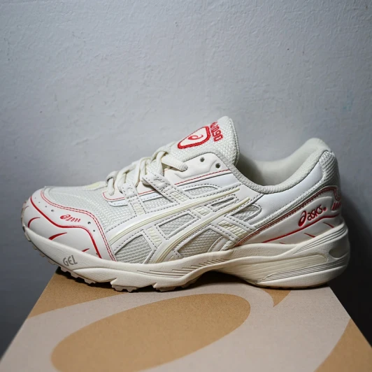 Asics Running Shoes Cream Red Synthetic Mesh F993