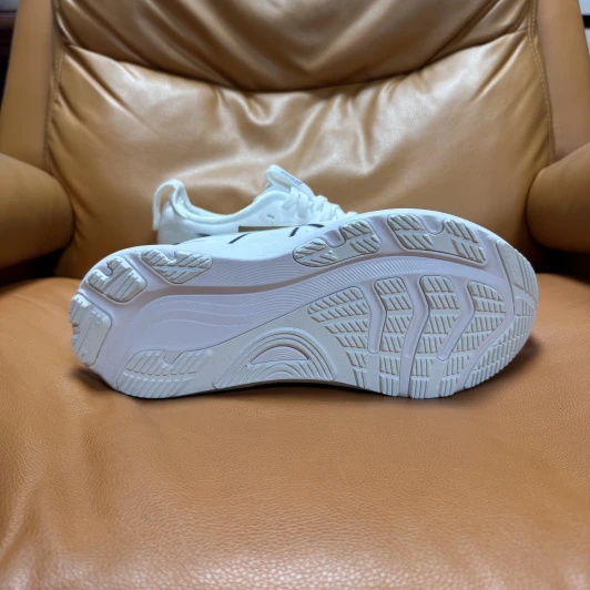 Asics Athletic Shoes White Mesh Lightweight Lace-Up Sneakers 1012B838-401