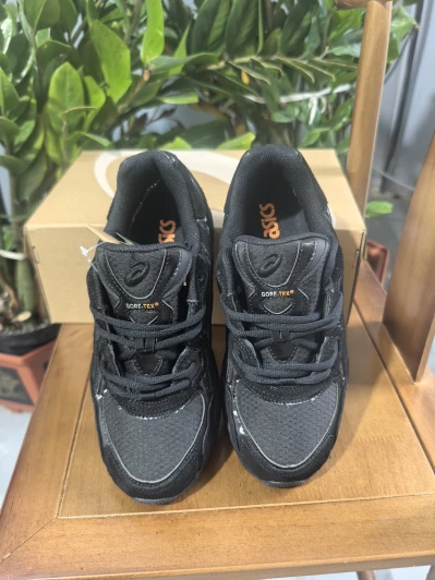 Asics Gore-Tex Running Shoes Black