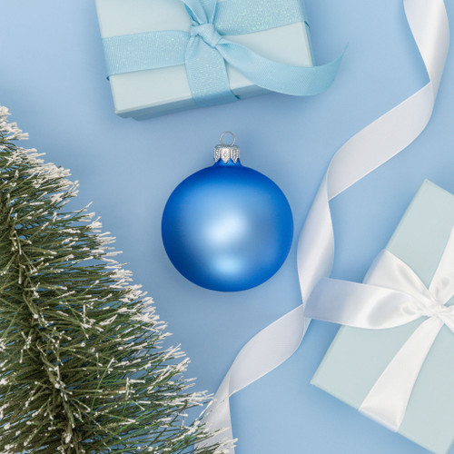 personalised christmas bauble plain baby blue 10cm back