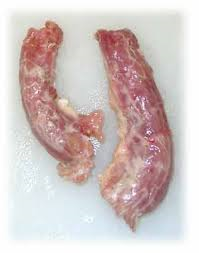 can puppies eat raw chicken necks