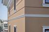 Corniche intermédiaire GP10 : profilé motif d’escalier