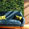 Jardin vertical Fluffy Mesh FR UV sur support, intégration murale moderne
