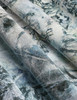Robe midi fluide à imprimé floral, style bohème chic et finitions soignées.