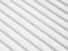 Lamelle murale blanche satinée, finition lisse et élégante, idéale pour intérieurs modernes.