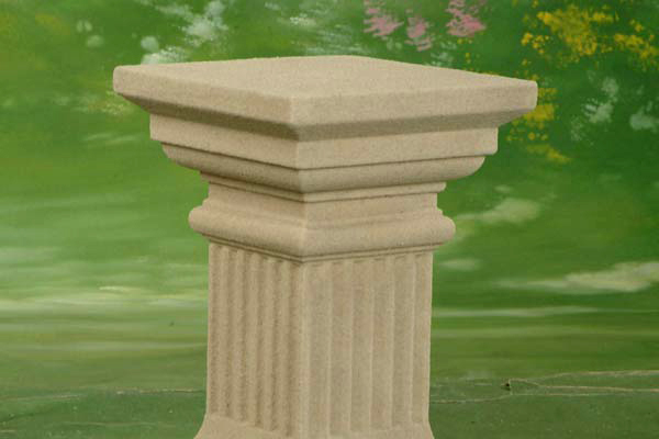 Colonne décorative K2 :   Élégance intemporelle