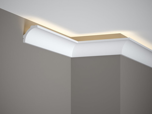 La baguette de plafond MD210 est un profil concave au design minimaliste. La bande est dotée de la technologie ScratchShield®, qui la rend résistante aux rayures et aux dommages mécaniques. Il est fabriqué en matériau PolyForce résistant à l'eau et au soleil.