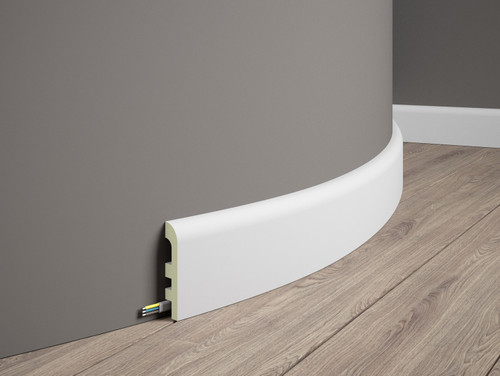 La plinthe flexible MD355F est un stuc de finition de première classe, à l'aide duquel vous fermerez esthétiquement la zone de contact entre les murs et le sol,