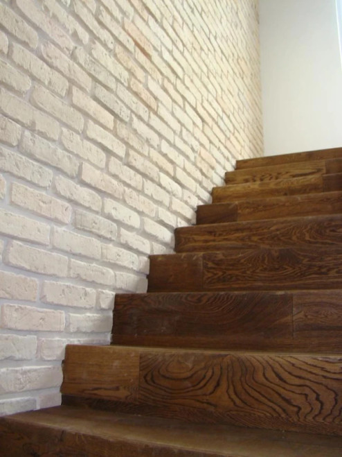 Brique anglaise ancienne écru, aspect patiné et texture authentique.