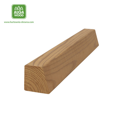 Vue d'ensemble du lambris en pin thermo-traité losange AB 4,2 x 4,2 cm