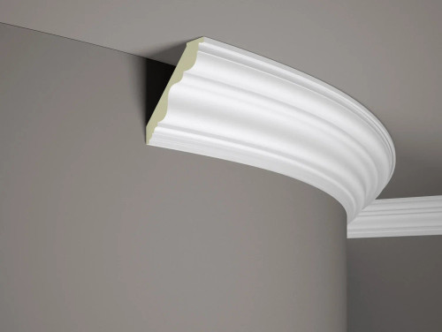 La latte de plafond flexible MDB108F est un profilé de finition décoratif, à l’aide duquel vous finirez la jonction des murs et du plafond, mais soulignerez également le caractère du design intérieur et masquerez ses défauts. La bande de plafond flexible MDB108F a un design très classique basé sur de nombreux gaufrages, ce qui la rend idéale pour les intérieurs de maison et les locaux commerciaux. Vous pouvez l’utiliser pour ajouter une dimension élégante à vos pièces, tout en étant sûr que le profil y sera parfait pendant de nombreuses années.
