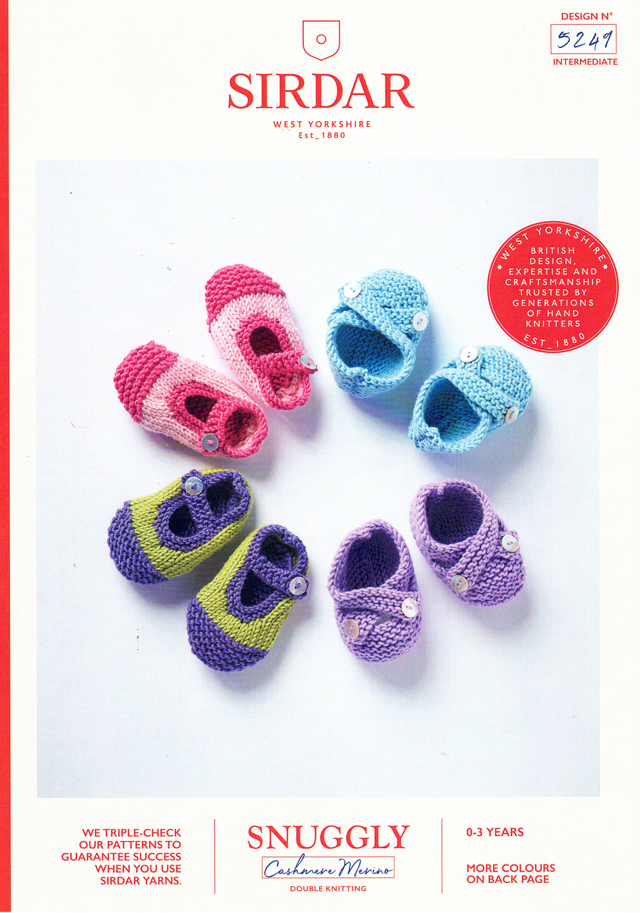 5249 Knitted Baby Shoes with straps in 8ply - 0 to 24 months