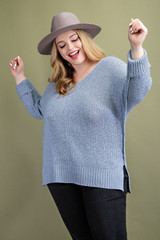 EE:Some Plus Split Hem Open Knit Top