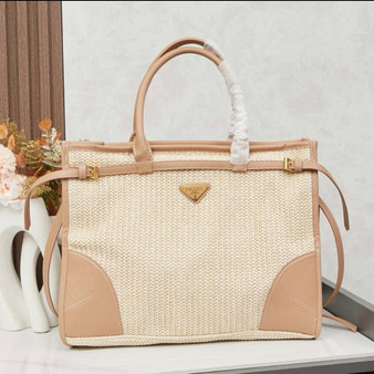 Designer handbag pre-order/ 1:1 quality / 38✕30✕12 cm
