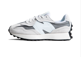 Designer sneakers pre-order  / 1:1 quality  / turnaround time 2-4 weeks /-1761419752