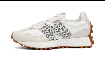 Designer sneakers pre-order  / 1:1 quality  / turnaround time 2-4 weeks /-1761419763