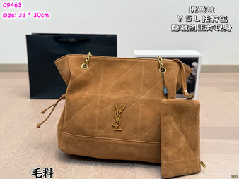 Designer Handbag Pre-Order / 1:1 quality / turnaround time 2-4 weeks / size: 33*30 cm