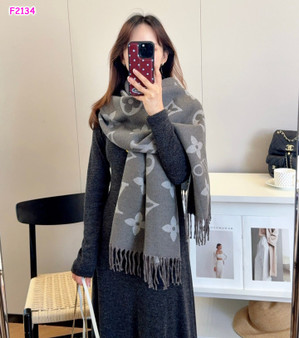 Designer Scarf Pre-Order / Turnaround time 2-4 Weeks / 1:1 quality / pc3