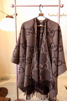 Designer shawl pre-order / 1:1 quality / turnaround time 2-4 weeks / size 145*185cm