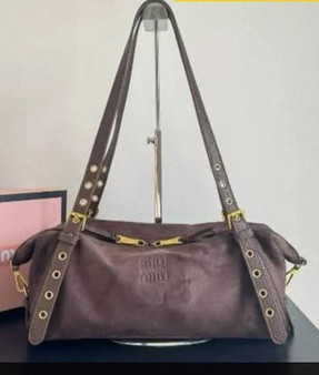 Designer handbag pre-order / 1:1 quality / turnaround time 2-4 weeks / size 36*16*13cm