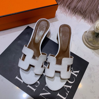 Designer shoe pre-order / 1:1 quality / turnaround time 2-4 weeks-1761422129