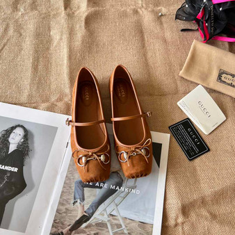 Designer shoes pre-order / 1:1 quality / turnaround time 2-4 weeks