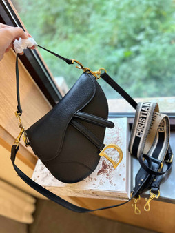 Designer handbag pre-order / 1:1 quality / turnaround time 2-4 weeks / size 25cm