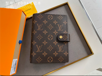 Designer LV agenda pre-order / 1:1 quality / turnaround time 2-4 weeks / Size: 14 * 8 cm