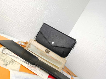 Designer handbag with wallet pre-order / 1:1 quality / turnaround time 2-4 weeks / size 21*11*2cm