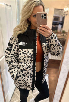N*rth F*ce leopard coat pre-order / 1:1 quality / Turnaround time 2-4 weeks