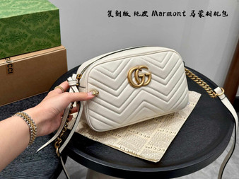 Designer handbag pre-order / 1:1 quality / Turnaround time 2-4 weeks / Size 24 cm