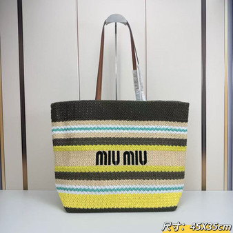 Designer handbag pre-order / 1:1 quality / turnaround time 2-4 weeks / size 45*35cm