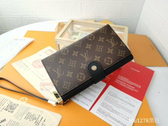 Designer wallet pre-order / size 22*10*3.5cm / 1:1 quality / Turnaround time 2-4 weeks