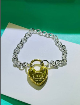 Designer jewelry pre-order / 1:1 quality/ turnaround time 2-4 weeks / code 235404