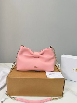 Designer handbag pre-order / 1:1 quality / size 22*14cm / turnaround time 2-4 weeks / code 235-3