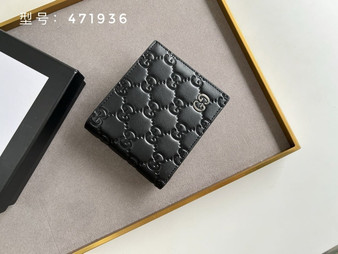 Men's bi-fold wallet / 1:1 quality / turnaround time 2-4 weeks / turnaround time 2-4 weeks