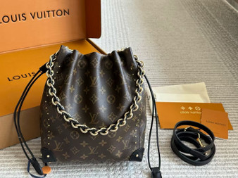 Designer handbag pre-order / size 22*26cm / 1:1 quality / turnaround time 2-4 weeks / code 234-2